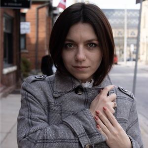 Meet your Posher, Anna